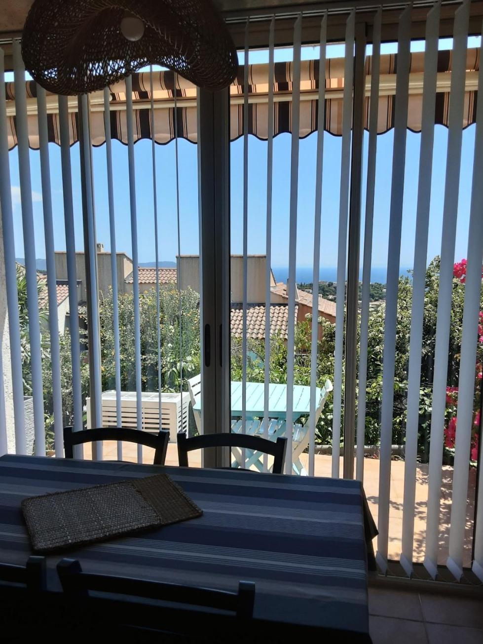 "Ti Sable" Agreable Studio Climatise, Jolie Vue Mer, Piscine A Cavalaire Sur Mer Golfe De St-Tropez Zewnętrze zdjęcie